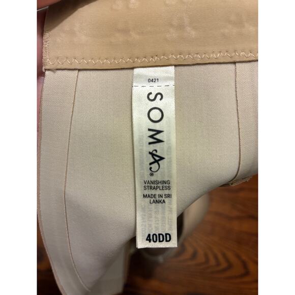 Soma Vanishing Strapless Bra Nude Beige Tan 40DD - Picture 3 of 3